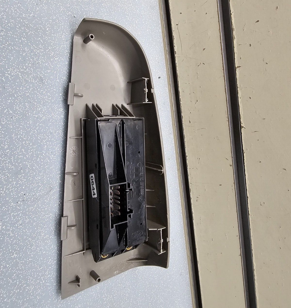 🔥99-02 Silverado SIERRA Front RIGHT Passenger Window Switch Lock LT Gray WS3