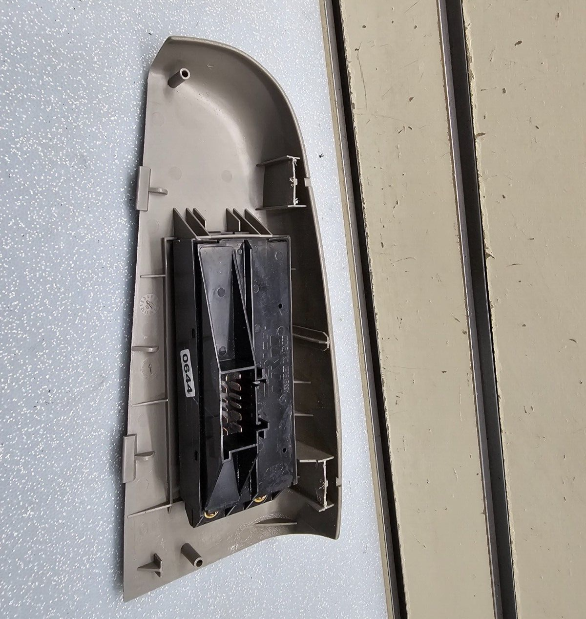 🔥99-02 Silverado SIERRA Front RIGHT Passenger Window Switch Lock LT Gray WS3