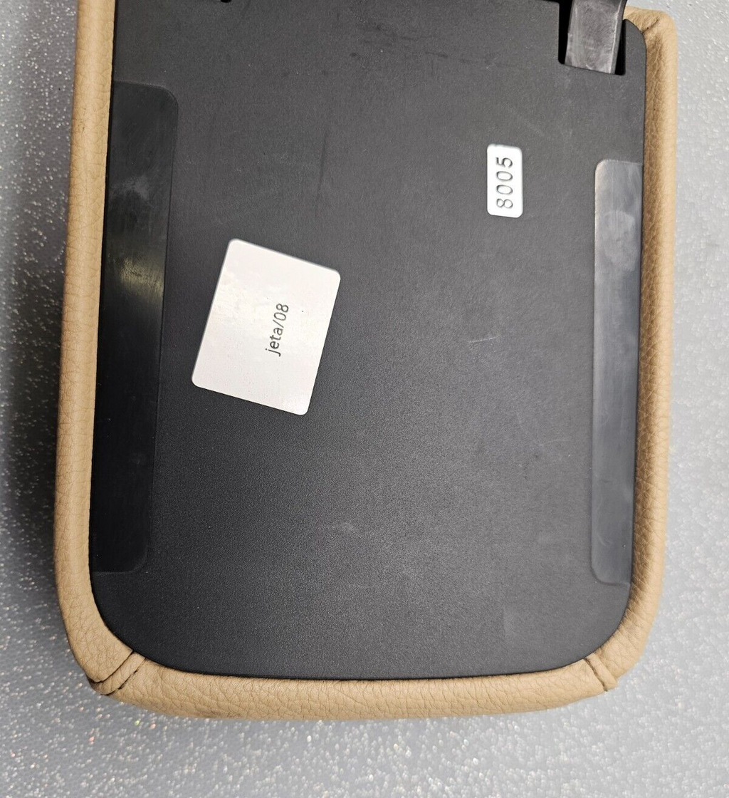 🔥05-08 Volkswagen VW Jetta Center Console Arm Rest Leather Cover Lid Tan OEM