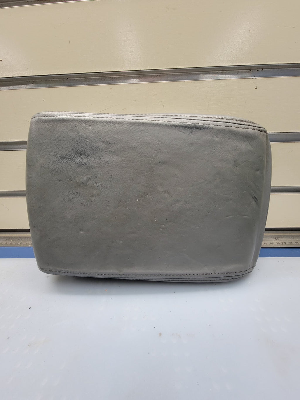 🔥2004-2008 Acura TL Center Console Lid Cover Armrest Arm Rest Gray