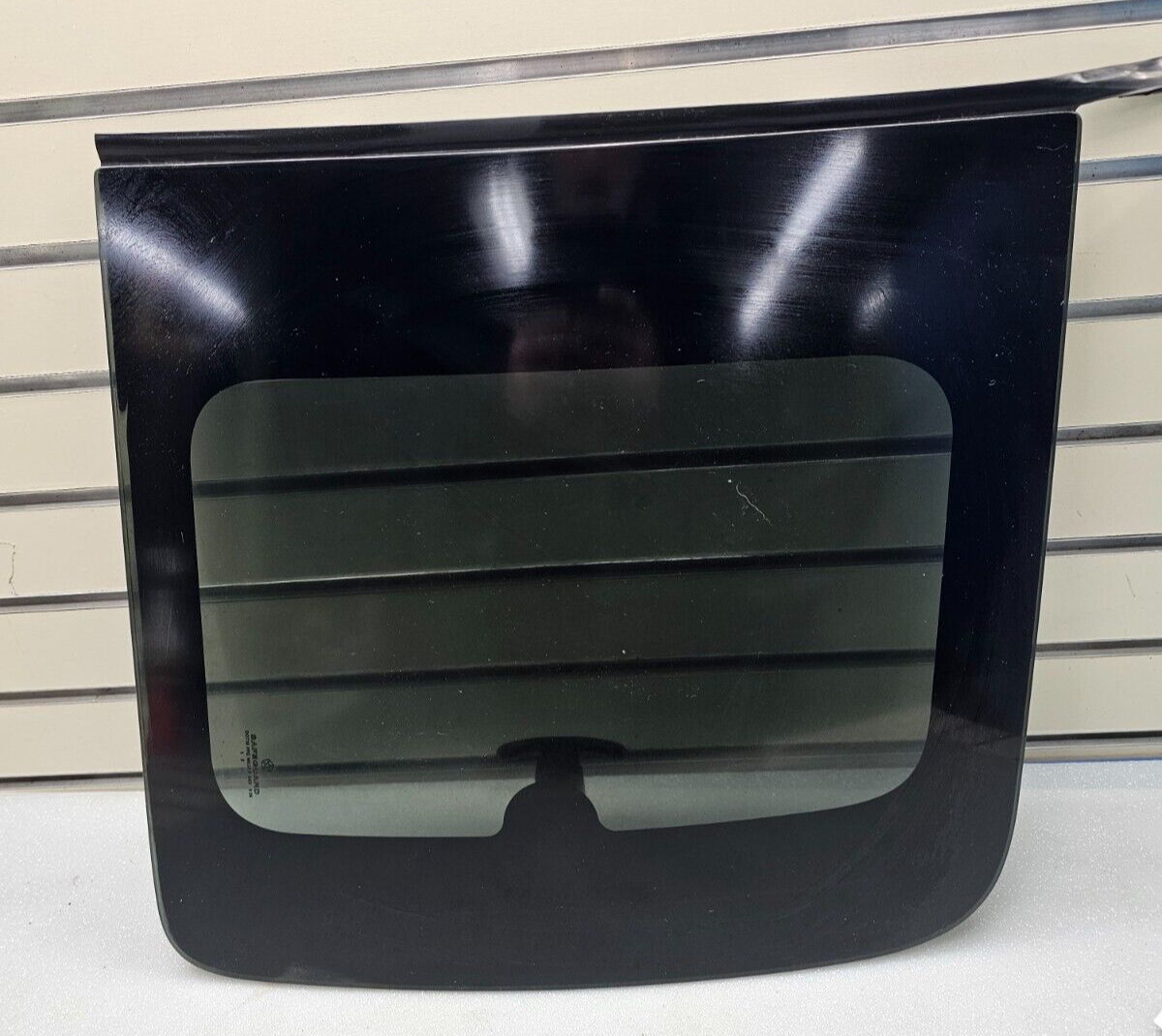 98-01 Dodge Ram Driver Left LH Rear Back Quarter Glass Window Vent Latch Tinted