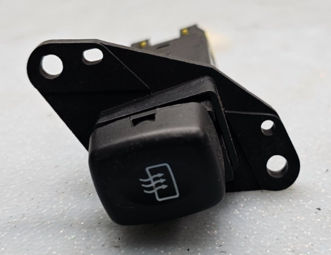 🔥99-02 Ford Expedition Navigator Rear Defroster Control Switch Assembly Black
