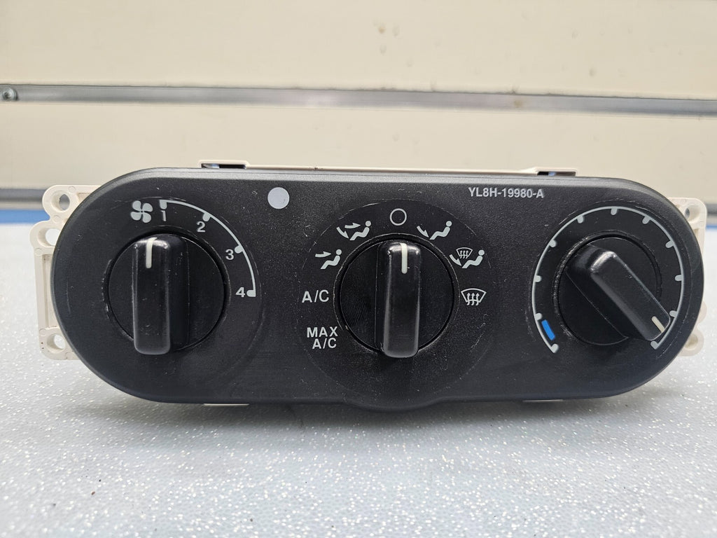 01-07 Escape Mariner Dash AC Heater Climate Temperature control Conditioning OEM