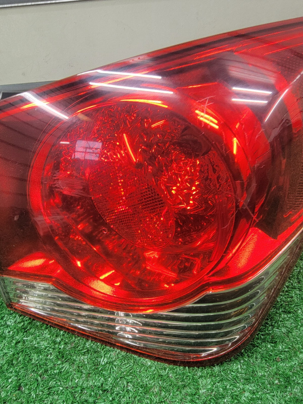 🔥2011-2016 CHEVY CRUZE Right Passenger Tail Light Assembly Side Quarter