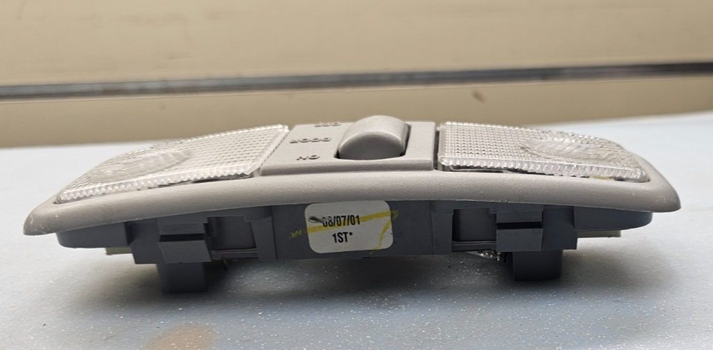 🔥2000-2003 MITSIBISHI GALANT ECLIPSE OVERHEAD  LIGHT LAMP TAN OEM