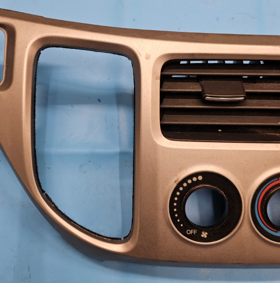 🔥05-10 Honda Odyssey Center Dash Radio Climate Control Bezel Trim Panel Silver