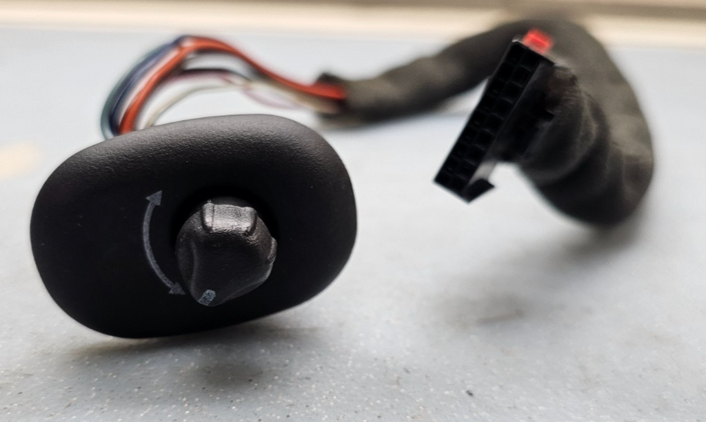 🔥02-09 TRAILBLAZER ENVOY A LEFT DRIVER POWER MIRROR DOOR CONTROL SWITCH BLACK