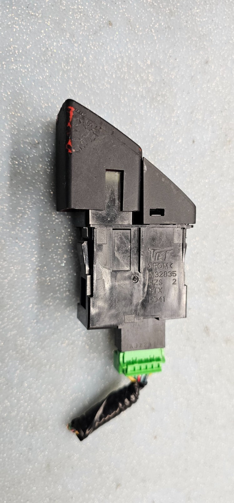 🔥05-07 Accord Odyssey Hazard Warning Flasher Light Switch Button Assembly Black