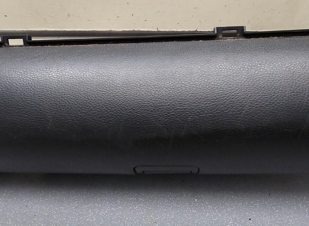 🔥03-07 Infiniti G35 Coupe Dash Upper Glove Box Storage Compartment Cover Black