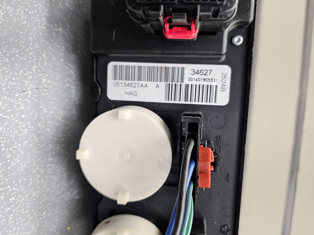 🔥04-07 Dodge Caravan Town Country Dash AC Climate Temperature Heater Control