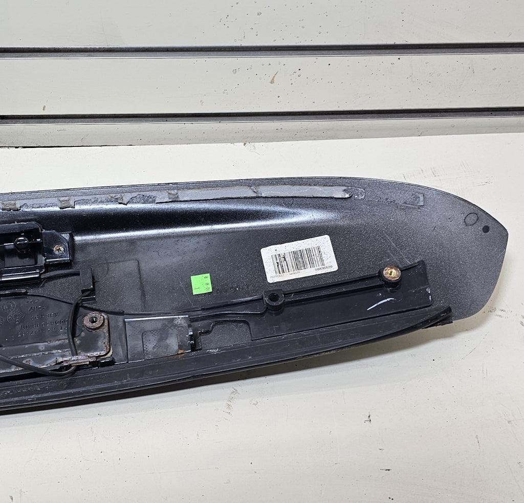 🔥2002-2009 Chevrolet Trailblazer Rear Hatch Spoiler Brake Light SILVER OEM SP2