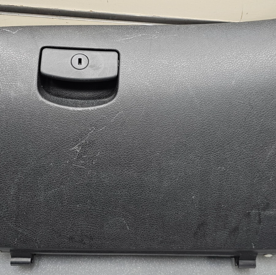 🔥08-11 Impreza Dash Glove Box Storage Compartment Trim Housing Panel Black