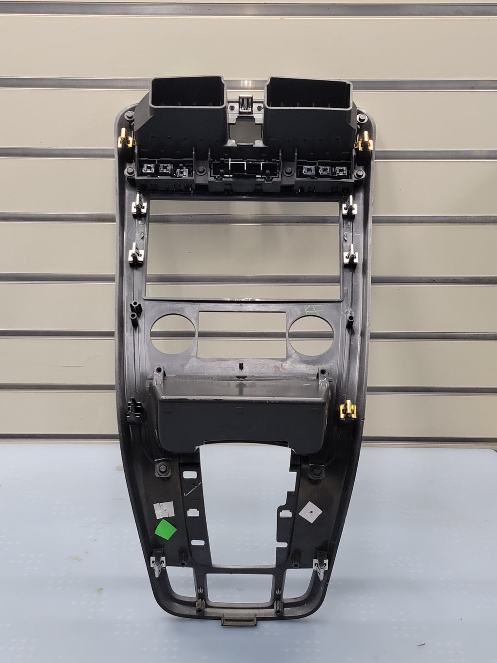 07-09 Equinox Center Dash Radio Climate Stereo Bezel Trim Panel SILVER/BLACK B43