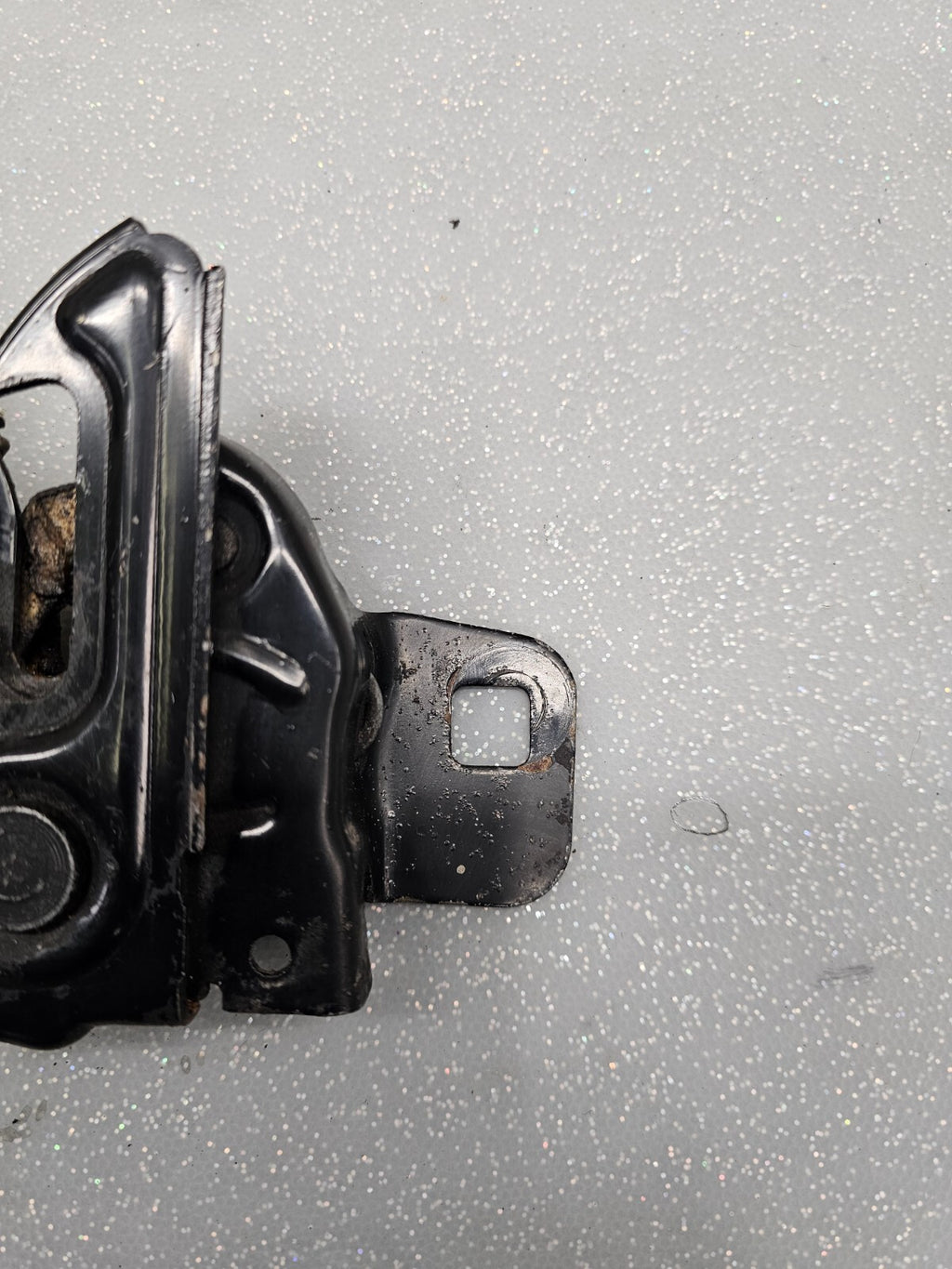 🔥2002-2007 Jeep Liberty Hood Latch Assembly OEM JL