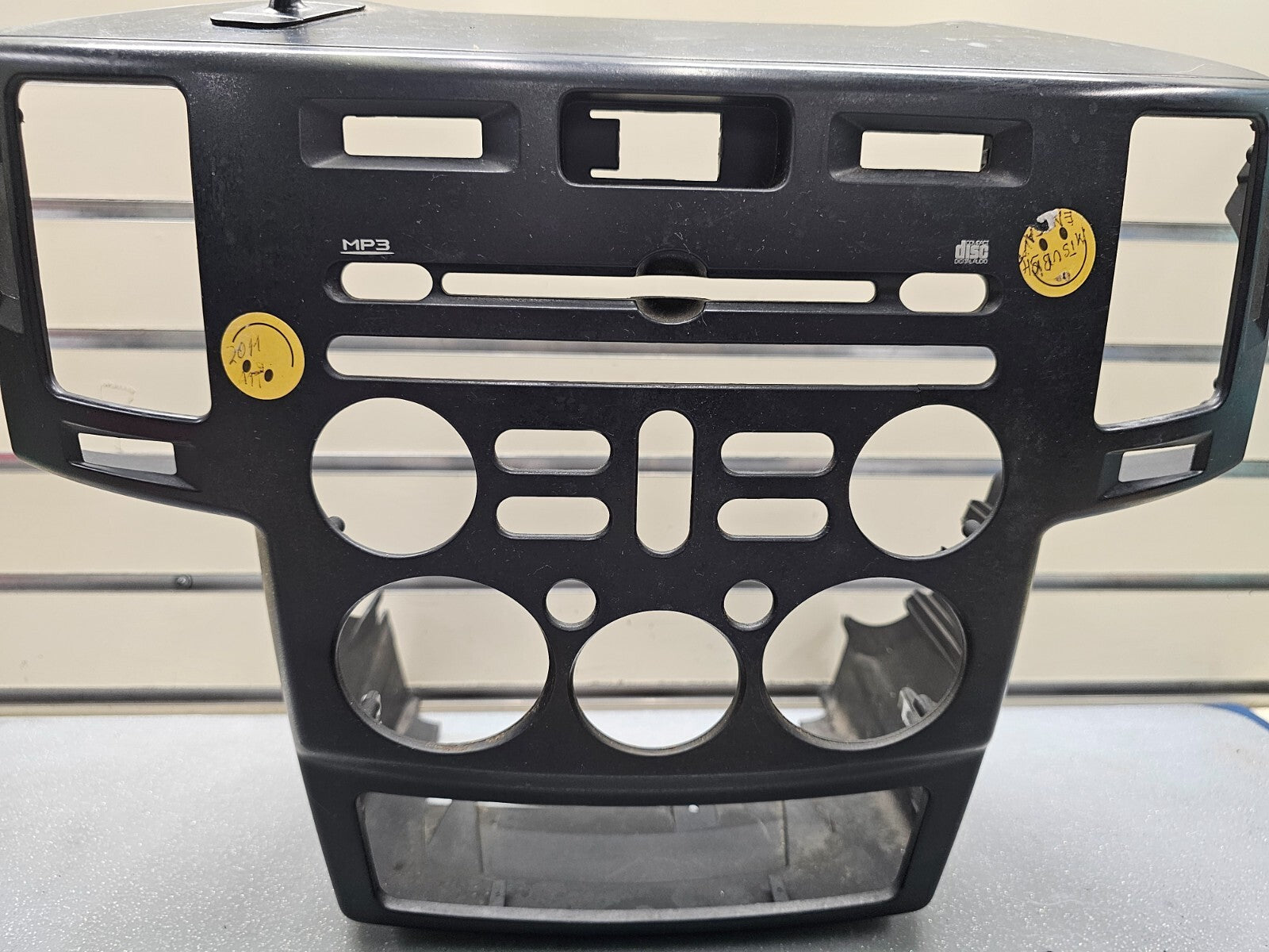 🔥06-08 ENDEAVOR Dash Center Radio Stereo Climate Trim Panel Bezel Black OEM