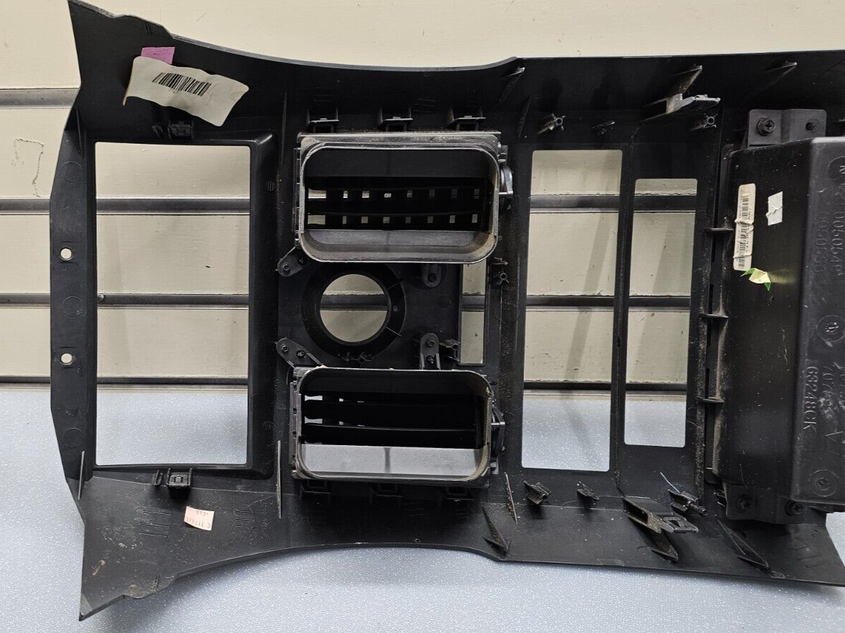 08-10 Grand Caravan Town Country Dash AM FM Radio Stereo Trim Bezel Panel Black