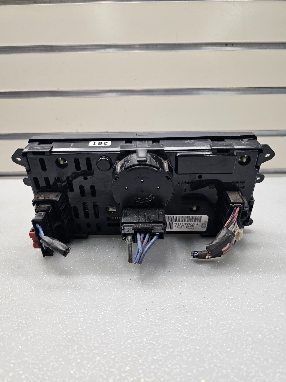 🔥08-09 Dodge Grand Caravan TEMPERATURE CLIMATE CONTROL P55111805AH