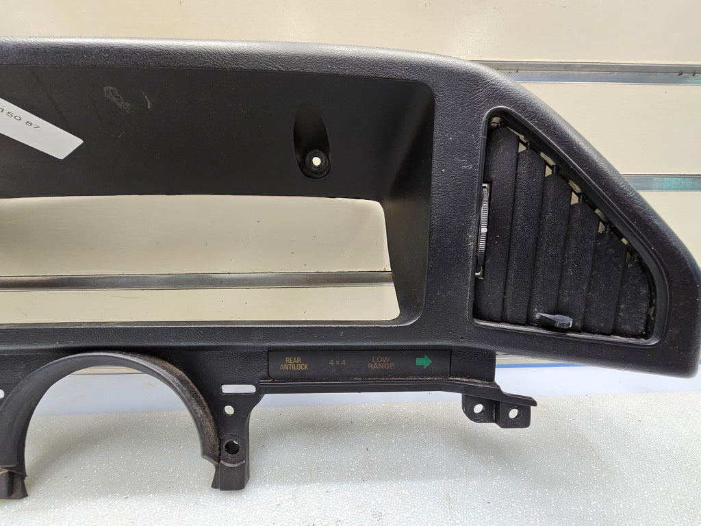 1987-1991 Ford F-150 F250 BRONCO Dash CLUSTER Bezel Speedo Gauge Trim Black C11