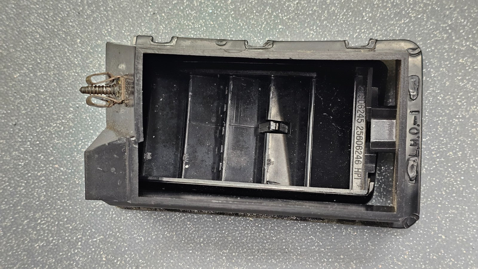 🔥91-99 Park Avenue Lesabre Dash Right AC A/C Air Deflector Outlet Vent Heater