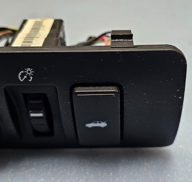 🔥05-07 Five Hundred 500 Taurus Montego Fog Headlight Lamp Dimmer Trunk Switch