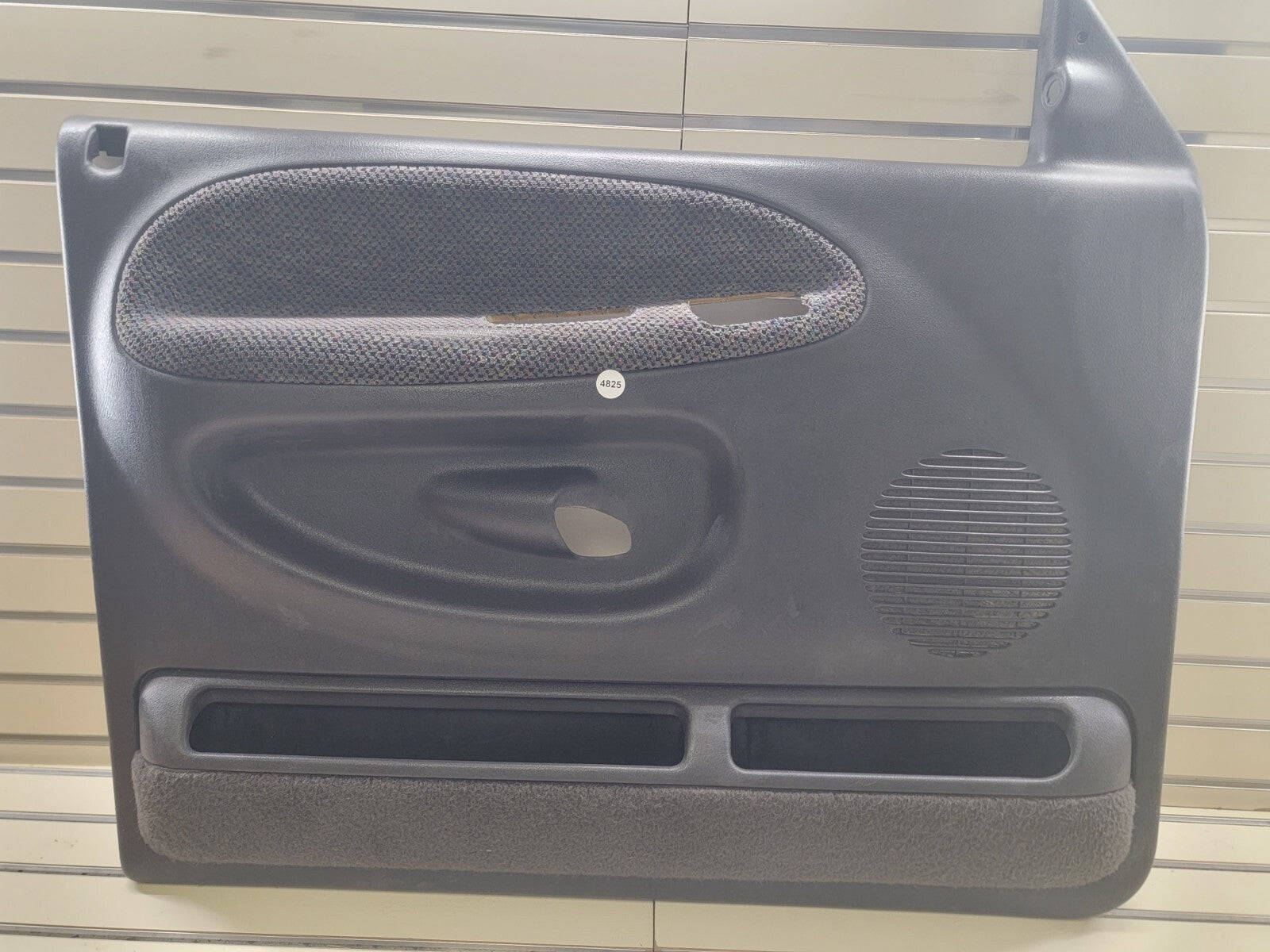 98-01 Dodge Ram 1500 2500 3500 Front Left Driver Door Trim Panel black auto D10