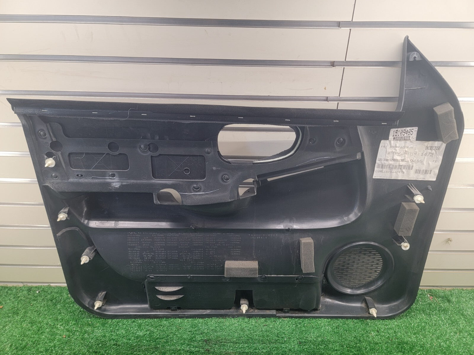 🔥98-04 Chevy Blazer Jimmy GMC Sonoma Front Door Panel Passenger Black