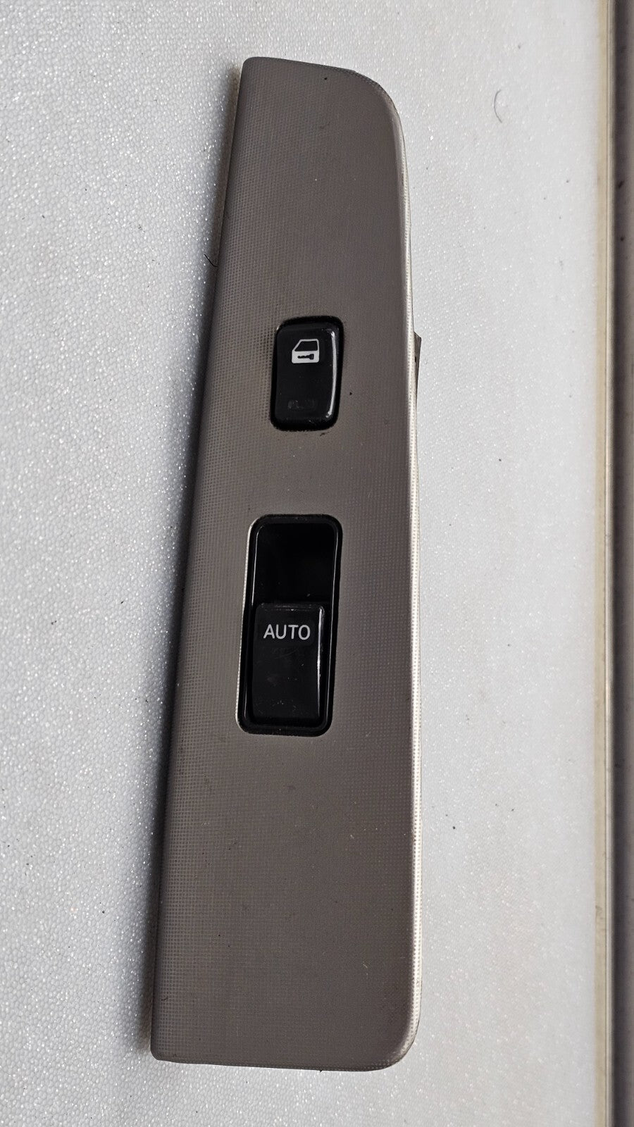 🔥04-06 NISSAN ALTIMA RIGHT PASSENGER FRONT POWER DOOR WINDOW SWITCH SILVER OEM