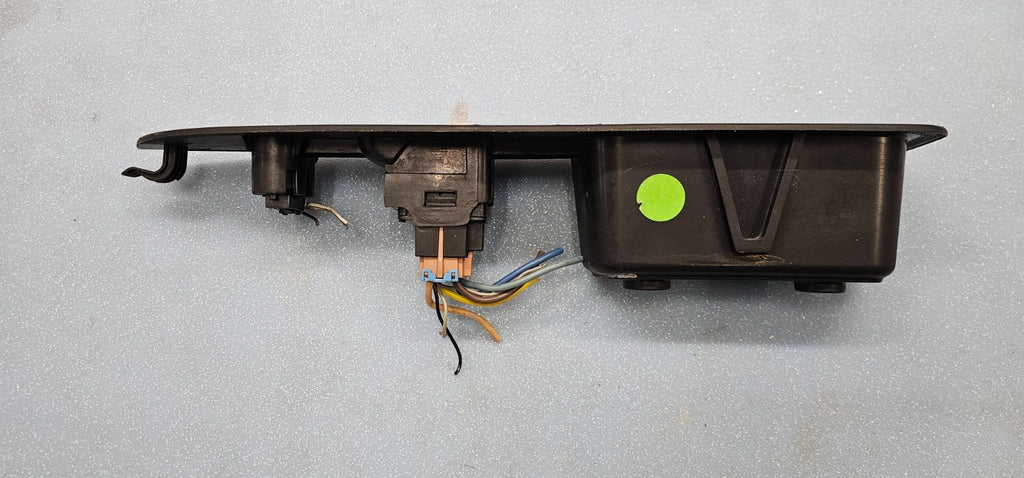 07-09 Aura Front Right Passenger Window Door Control Switch Lock Assembly Black