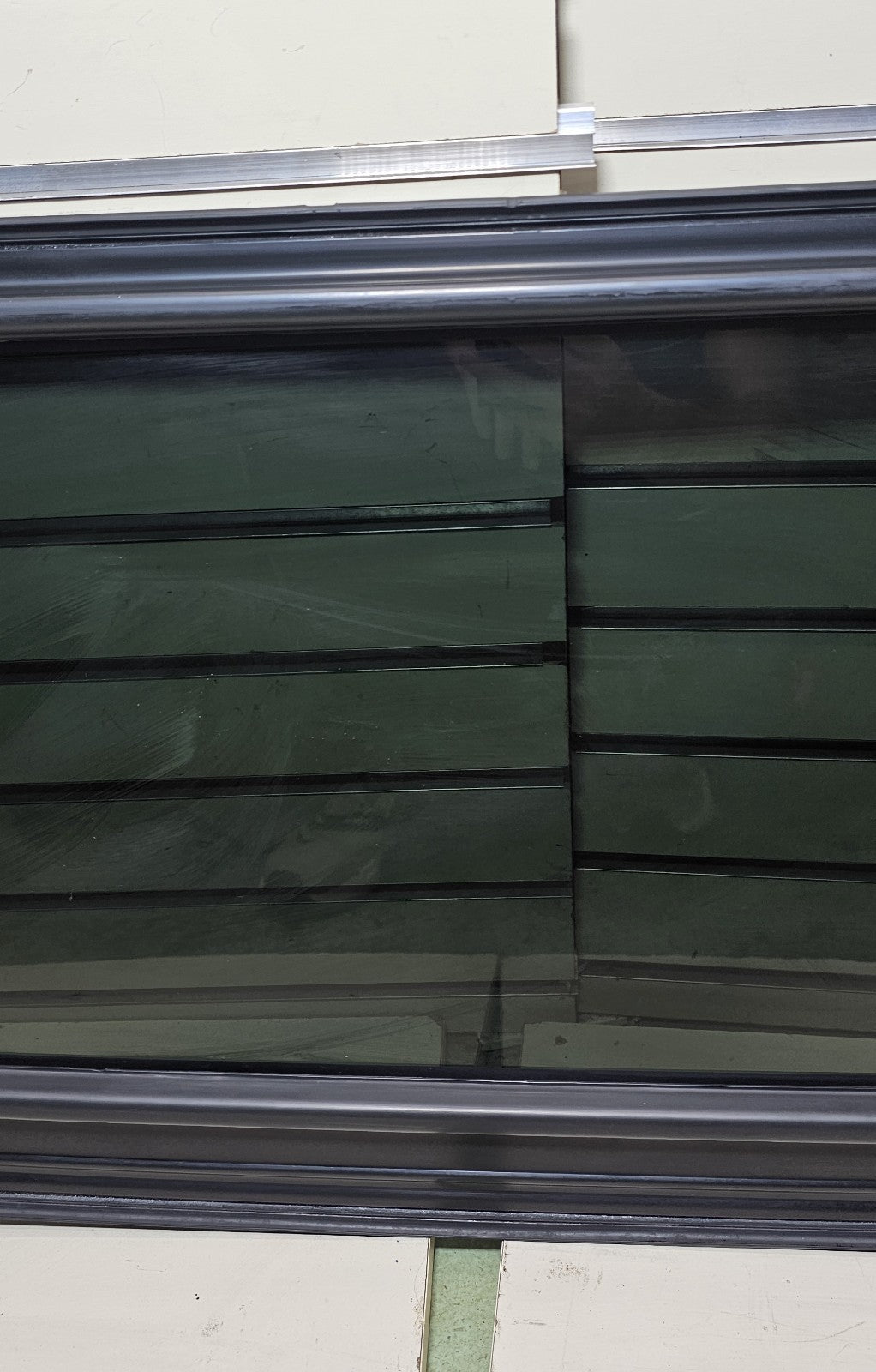 07-14 Tahoe Suburban Escalade Yukon Sun Roof Sunroof Window Glass OEM