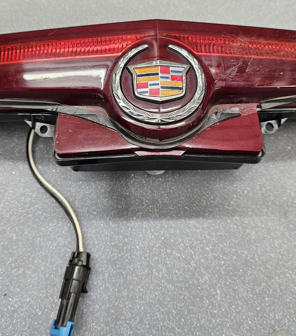 🔥2003-2007 Cadillac CTS Trunk 3rd Brake Light Third Rear   OEM