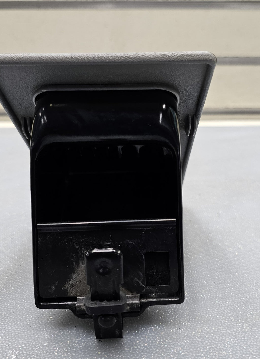 🔥95-98 CHEVY GMC SILVERADO YUKON TAHOE C/K Lighter Port Ashtray ash tray GRAY