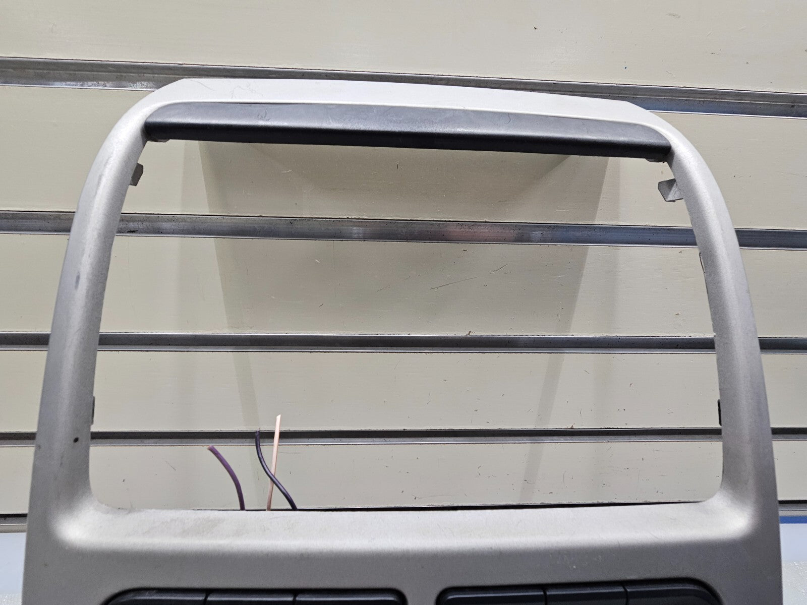 🔥2007 - 2010 Ford Edge Center Dash Bezel Radio Storage Climate Control SILVER