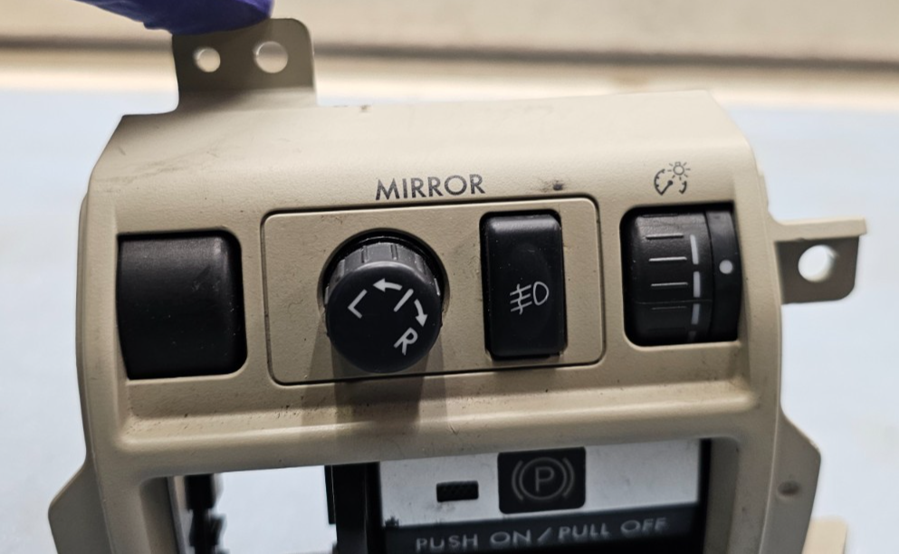 🔥2010-2014 SUBARU OUTBACK MIRROR PARKING BRAKE TRACTION CONTROL SILVER