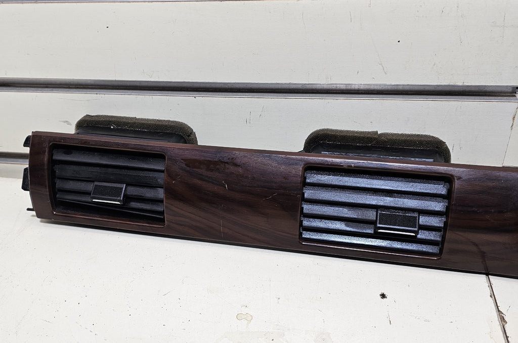 🔥05-09 Five Hundred Taurus Sable Interior Center Dash Panel Bezel Trim Wood