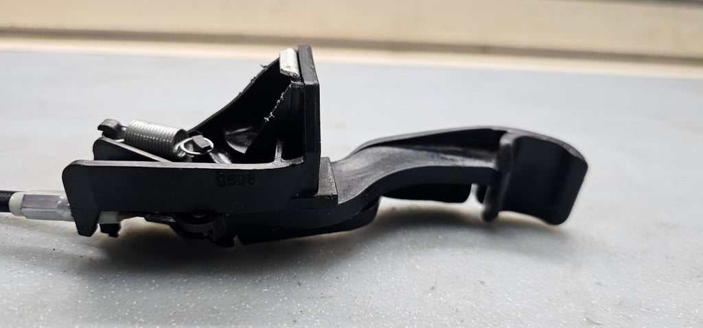 🔥97-03 Camry Prius Trunk Luggage Door Lock Lever Open Release Sub-Assy Assembly
