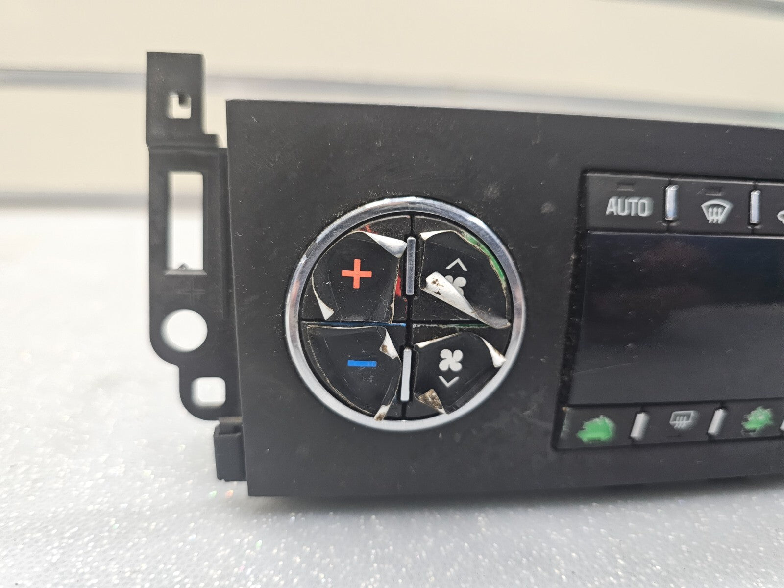 07-11 Silverado Sierra YUKON Dash Heater AC CLIMATE Control Temperature Digital