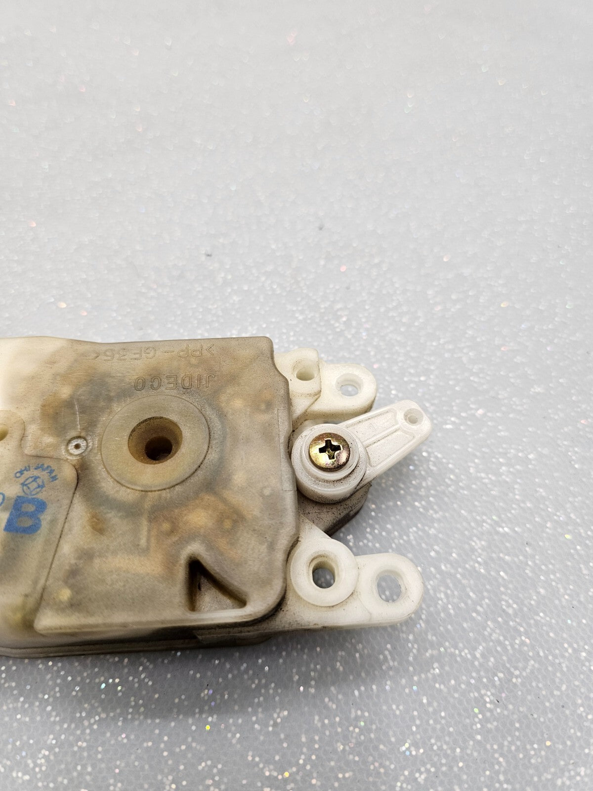 05-12 Nissan Pathfinder Armada Lid Door Window Glass Actuator Lock Assembly OEM