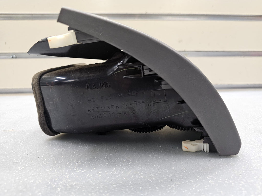🔥02-06 TOYOTA CAMRY RIGHT SIDE DASH AIR VENT CONDITIONER HEATER