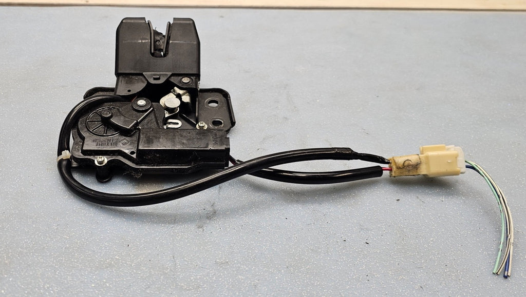 🔥2005-2010 Scion TC Rear Trunk Latch Lock Actuator Lift Gate Tailgate Hatch OEM