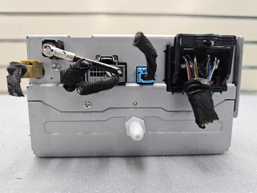 🔥2013 Malibu Volt AM FM Audio Radio Stereo Display Player Module Unit Assembly