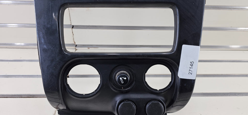 🔥03-08 ENVOY XL FRONT RADIO DASH SURROUND BEZEL TRIM PANEL CLIMATE BLACK