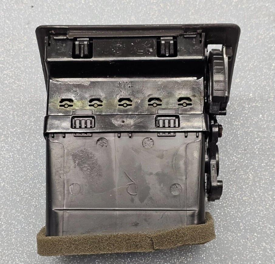 10-12 Fusion Milan Right Passenger Dash Center Air Vent AC Heater Filter DK GRAY
