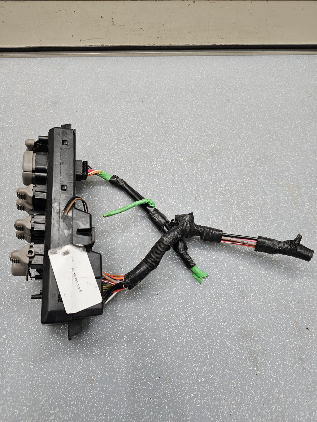 99-04 Jeep Grand Cherokee Driver Left Master Door Window Mirror Switch Assembly