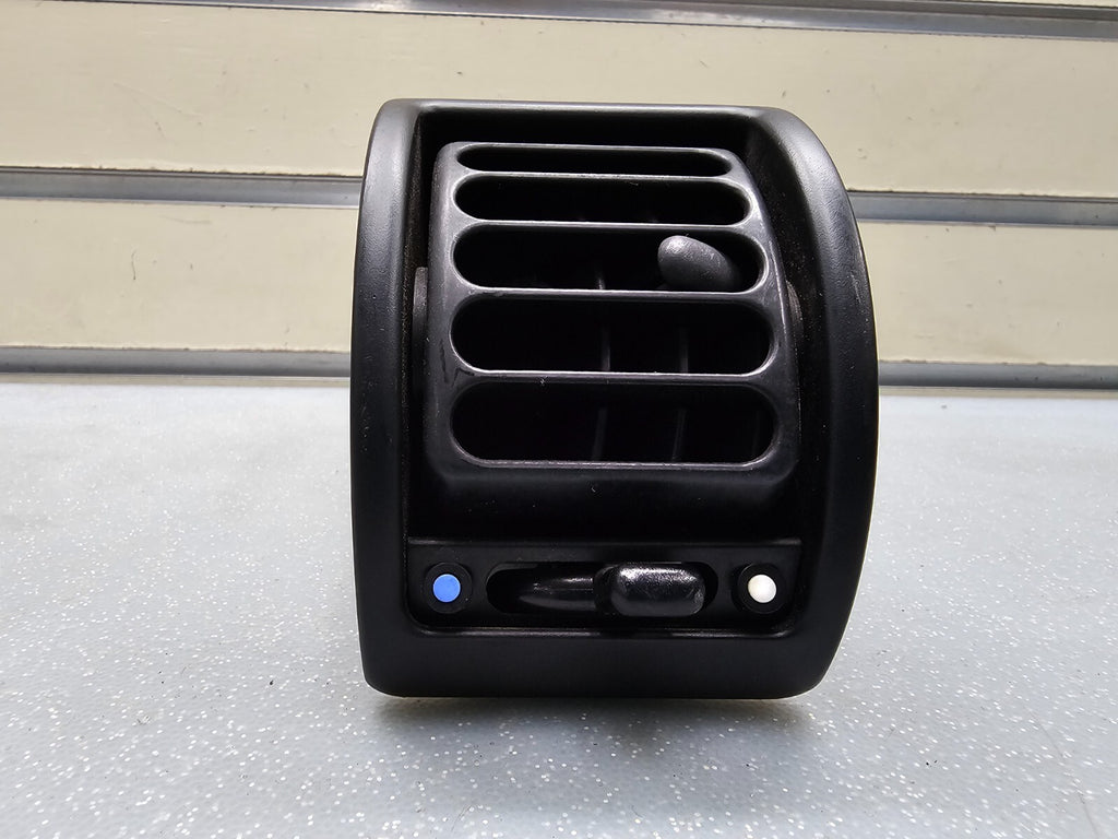 99-04 Land Rover Discovery Left Driver Air Vent Heater Conditioner Filter Black