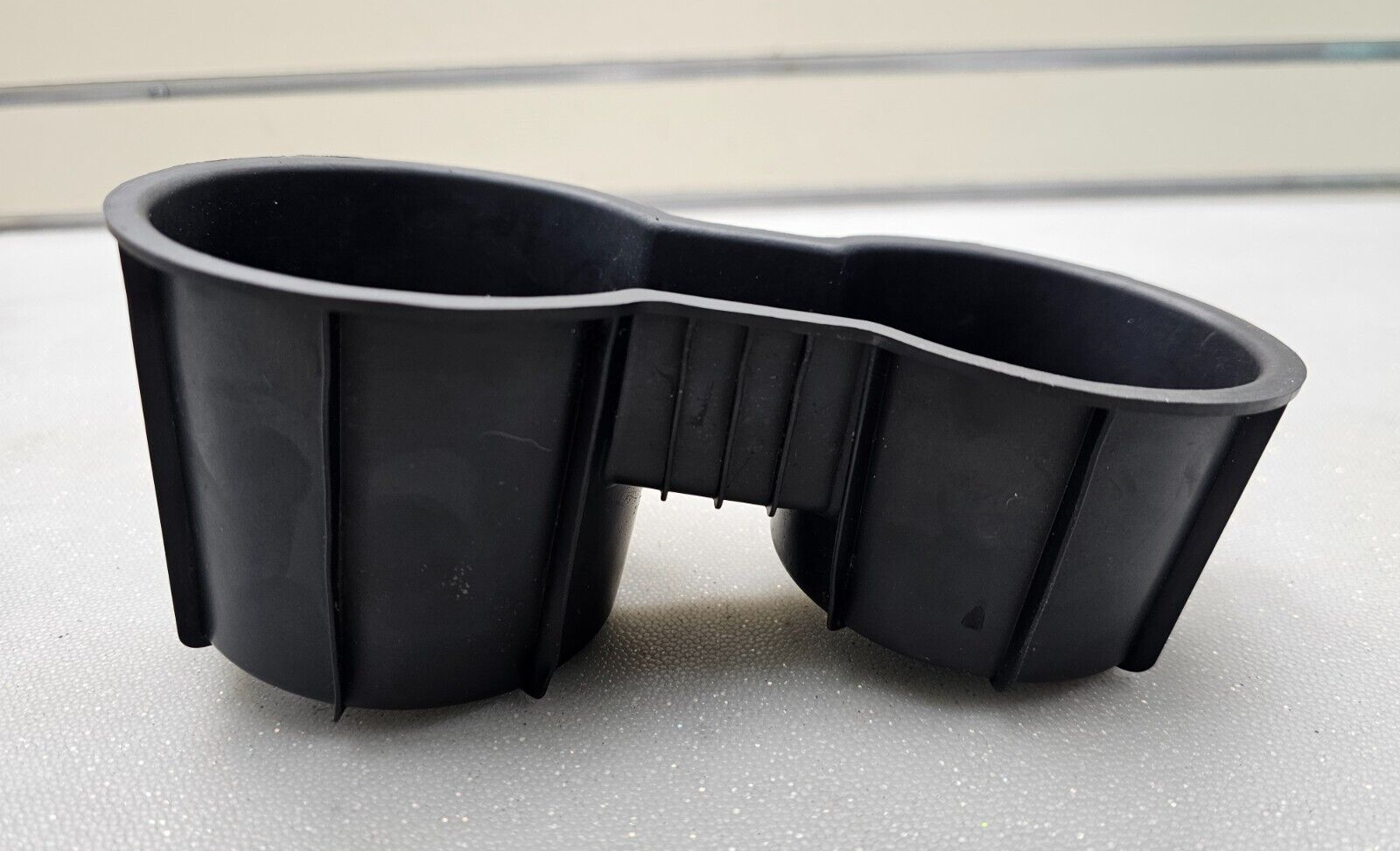 05-07 Ford Escape Mercury Mariner Mazda TributeRubber Cup Holder Liner Insert/FE