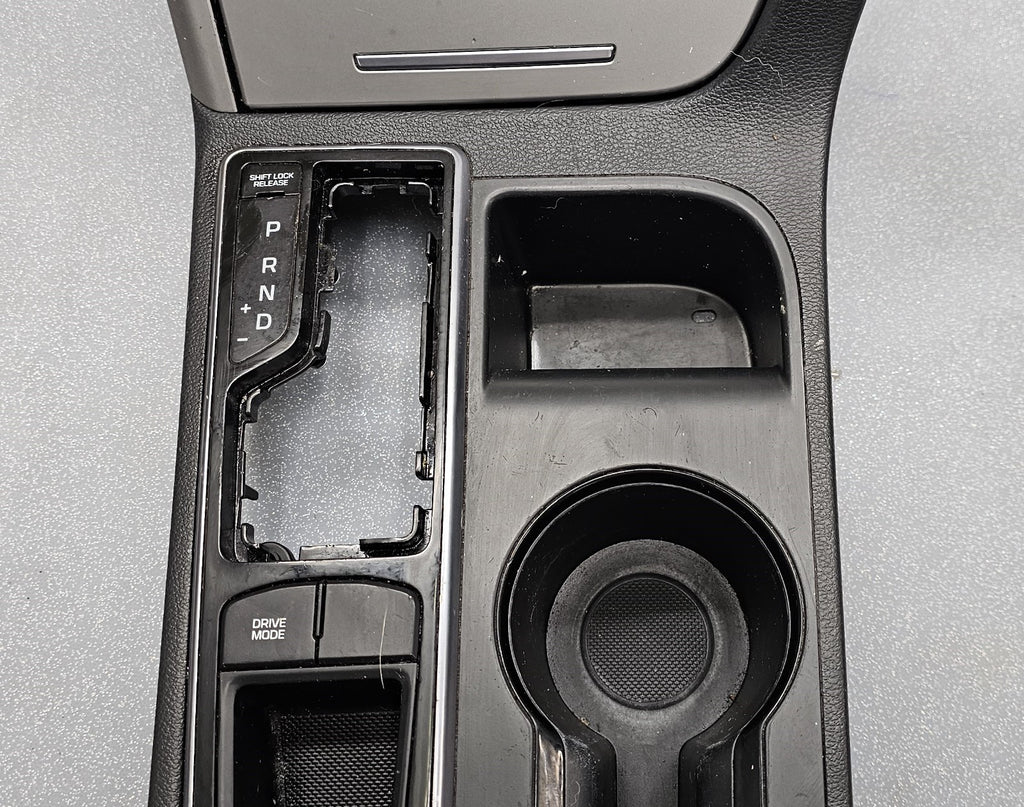 🔥15-17 SONATA GEAR SHIFTER SHIFT BEZEL CENTER CONSOLE PANEL W/CUP HOLDER SILVER