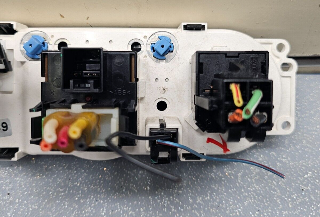 01-07 Escape Mariner Dash AC Heater Climate Temperature control Conditioner OEM