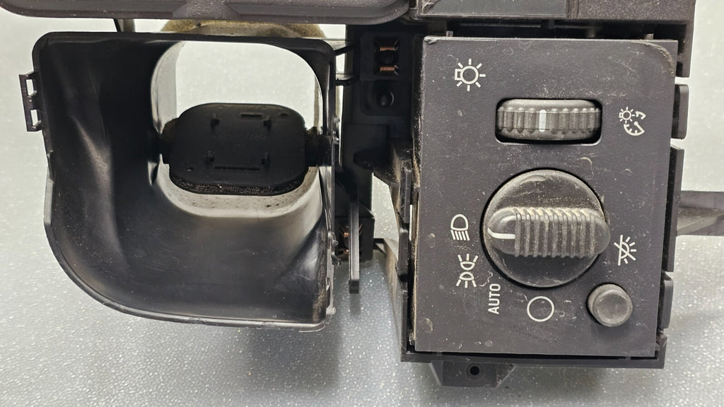 🔥99-06 Chevy Silverado Sierra Headlight Switch left Driver Air Vent Black HS19