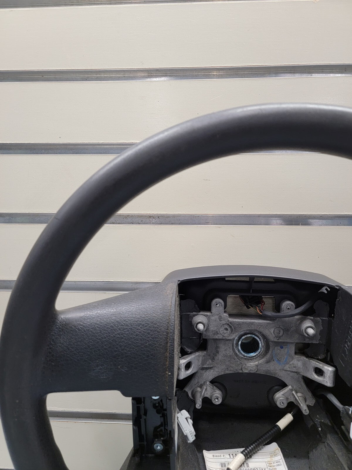 🔥2004-2008 Ford F-150 Wrapped Steering Wheel OEM Black