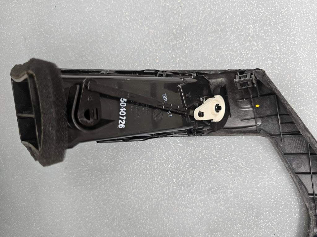🔥11-15 Cruze Center Dash AM FM Radio Display Bezel Trim Panel Carbon Black OEM